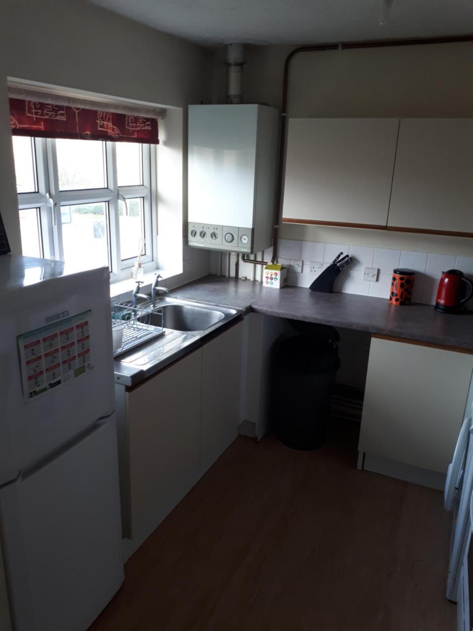 Marvellous Meridian Maisonette Ifield Extérieur photo
